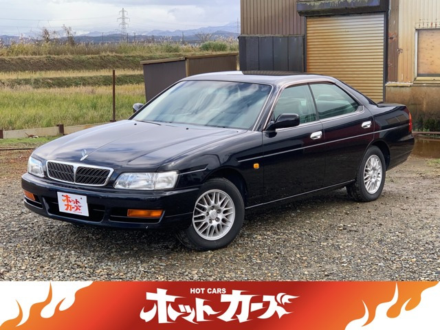 ローレル2.0 メダリストアルミ付き 禁煙車 パワステ