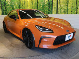 大好評のボディコーティング「弾スプラッシュコート」もご納車までに施工可能。通常のガラスコートと異なる、耐久年数6年の無機質ガラスコーティングが、ボディをキレイな状態に保ってくれます。