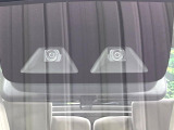 【スマートアシスト】走行中に前方の車両等を認識し、衝突しそうな時は警報とブレーキで衝突回避と被害軽減をアシスト。より安全にドライブをお楽しみいただけます。