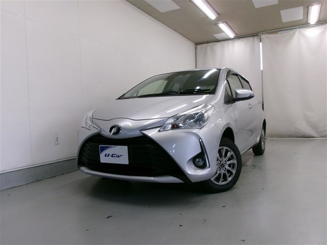 ヴィッツ1.3 F セーフティ エディション 4WD