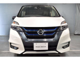 セレナ 1.2 e-POWER ハイウェイスター V 