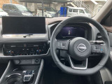 視界も広くゆったりとしているので、どなたでも運転しやすい車になっています!.