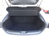 【トノカバー】プライバシーを保護してくれます。荷物への直射日光も防いでくれます。