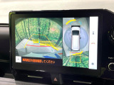 【パノラミックビューモニター】専用のカメラにより、上から見下ろしたような視点で360度クルマの周囲を確認することができます☆縦列駐車や幅寄せ時に活躍してくれます♪