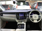 S90 リチャージ PHEV T8 AWD アルティメット 4WD 
