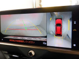 バックガイドモニターで、後方を確認しながら安心して駐車することができます。運転初心者も熟練者も必須の機能ですよ!