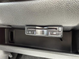今や必需装備となりつつある、【ETC】搭載車!当店でセットアップが可能ですので、ご納車当日からご使用が可能です!高速道路料金のお支払いが楽々です!