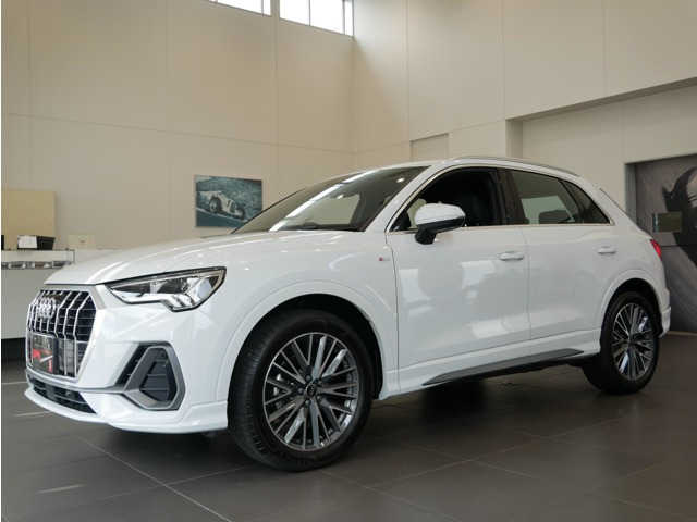 Q3  35 TFSI Sライン