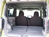 【車屋】として、長く車業界に従事した経験豊富なスタッフが多数在籍しております。
