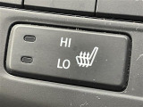 【シートヒーター】シートを温めてくれる暖房機器です!長時間座っていると負担が掛かりやすい背中や腰、または冬場などの寒い日に冷えやすい脚部に快適なぬくもりを伝えます。