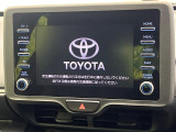 【純正ナビ】人気の純正ナビを装備しております。ナビの使いやすさはもちろん、オーディオ機能も充実!キャンプや旅行はもちろん、通勤や買い物など普段のドライブも楽しくなるはず♪