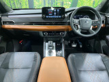 アウトランダー PHEV 2.4 P 4WD 