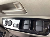 運転席のパワーウィンドゥ等操作部