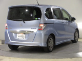 ボディクリーニング後、愛車をピカピカの状態へ保護するコーティング「ブライトパック」がおススメです!水垢がつきにくく、手入れがしやすくなりますよ!いつも愛車をきれいにしておきたい方におススメです。