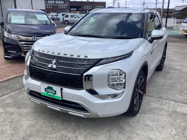 アウトランダー PHEV 2.4 P 4WD 