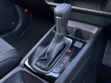 ご納車の後のお手入れが楽々なボディーコーティングや、フロントガラスコーティング、下回り錆止め塗装(塩害対策アンダーコート)などもご用意しております。お気軽にご相談下さい