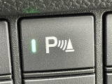 【クリアランスソナー】駐車、発進の低速走行時に、周囲の障害物をブザーとディスプレイ表示でお知らせして、衝突回避をサポートします!