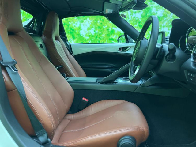 マツダ ロードスターRF 2.0 VS テラコッタ セレクション の中古車詳細