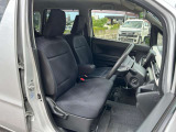 仕入れ先が不明なお車は取扱いしません!!実際に現地に足を運び、しっかりとチェックをしてから仕入れてきてますので、どのお車もご安心して乗っていただけます☆