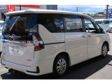 セレナ 2.0 ハイウェイスター 4WD 