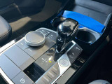 【ご納車後について】遠方のお客様はお住まいのエリアのBMWサービス工場にてメンテナンスを受けて頂けます。現地BMWへのお取次ぎなどもさせて頂きますのでご安心下さい。