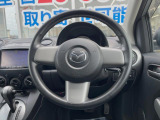 ステアリングも使用感が少なく、きれいな状態となっております♪
