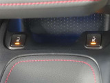 冬場の必需品!一度使うとやめられないシートヒーターが運転席・助手席に装備されています!!
