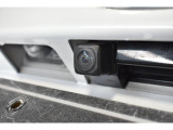 バックカメラ(後方の見えにくい部分や駐車時にとっても便利です!車を大事にされる方には、必須アイテムです!)