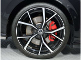 DCCパッケージ装着車専用19インチホイール