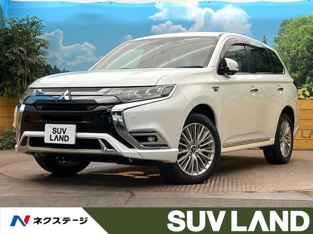 アウトランダーPHEV2.0 G プレミアムパッケージ 4WD