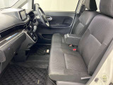 【車内ルームクリーニング済】専門スタッフにより車内はきれいにルームクリーニングを行っております。