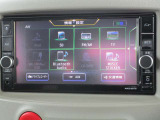 純正メモリーナビMM319D-L搭載。Bluetoothオーディオ使えます。CD、DVDの再生もできます。