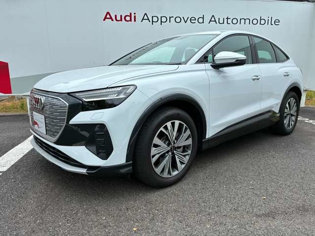 Q4スポーツバックe-tron 40 アドバンスド 