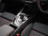 弊社グループ全国7店舗(Audi Approved Automobile有明・世田谷・調布・江戸川・みなとみらい・箕面・大阪南)の車両は全て当店でご購入可能です。詳しくは072-266-5300まで。