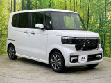 大好評のボディコーティング「弾スプラッシュコート」もご納車までに施工可能。通常のガラスコートと異なる、耐久年数6年の無機質ガラスコーティングが、ボディをキレイな状態に保ってくれます。