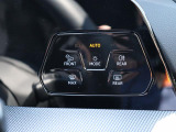 ご納車前に“Das WeltAuto”独自の「点検チェック項目シート」により、部品や機能に関する全71項目もの厳しいチェックを実施します。