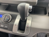 シンプルで使いやすいシフトノブ