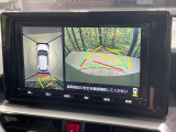 【パノラミックビューモニター】専用のカメラにより、上から見下ろしたような視点で360度クルマの周囲を確認することができます☆死角部分も確認しやすく、狭い場所での切り返しや駐車もスムーズに行えます。