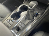 気になる車はすぐにお問い合わせください!画面右側の0066から始まる無料ダイヤルからお問い合わせ下さい!専門スタッフがお車のご質問にお答えいたします!