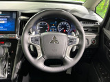 【純正革巻きステアリング】上質な革を使用することで、手にしっかり馴染みとても運転しやすいハンドルです♪