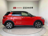 車両右側面からの写真になります。車をご覧になりたい時はお気軽に最寄りの店舗へご相談下さい。