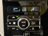 AUTOエアコンを装備しています♪室内の温度を設定するとセンサーが室温を感知して、温度、風量を自動的にコントロ-ルして快適な空間を作ってくれます!