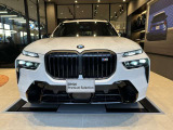 X7 M60i xドライブ 4WD 