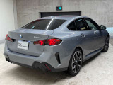 【50:50の重量配分】前後のタイヤにかかる車両重量を均等になる様に拘って設計。シャープで軽快なハンドリングを実現。ドライバーと車との一体感あるドライビングの歓びをご体感下さい!