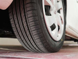 新品のタイヤに交換済みです。
