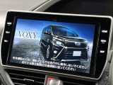 【純正ナビ】人気の純正ナビを装備。オーディオ機能も充実しており、Bluetooth接続すればお持ちのスマホやMP3プレイヤーの音楽を再生可能!毎日の運転がさらに楽しくなります!!