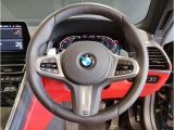 【BMWの伝統】BMWのお車は、“駆け抜ける歓び”を意識し、走行の安定性とコーナリングの良さを追求し、思い通りにハンドルの操作可能です。