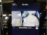 フロント・サイドカメラ装備で安心して運転が可能です。