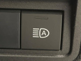 【オートマチックハイビーム】夜間の安全走行に役立つ便利な機能!先行車や対向車を検知し、ハイビームとロービームを自動で切り替えてくれます♪