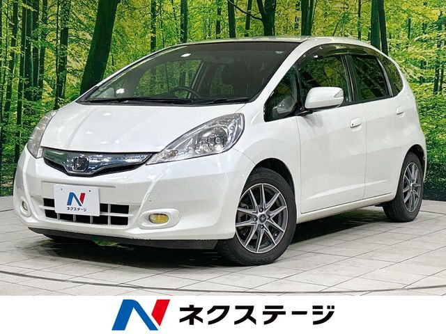 フィットハイブリッド1.3 スマートセレクション